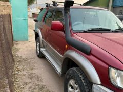 Photo of the vehicle Toyota Hilux Surf