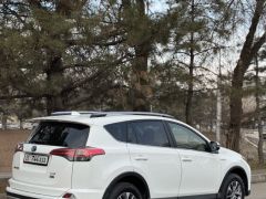 Photo of the vehicle Toyota RAV4