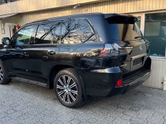 Сүрөт унаа Lexus LX