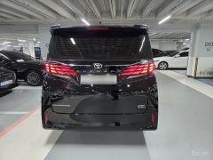 Сүрөт унаа Toyota Alphard