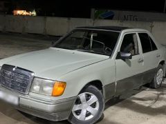 Фото авто Mercedes-Benz W124