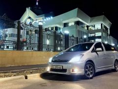 Сүрөт унаа Toyota Wish