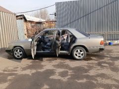 Сүрөт унаа Mercedes-Benz W124