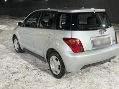 Photo of the vehicle Toyota Ist