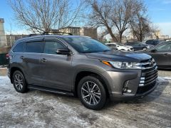 Фото авто Toyota Highlander