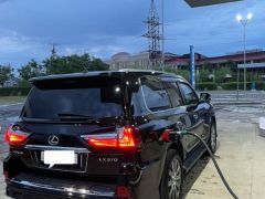 Сүрөт унаа Lexus LX