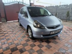 Photo of the vehicle Honda Fit