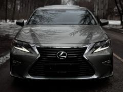 Photo of the vehicle Lexus ES