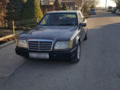 Photo of the vehicle Mercedes-Benz W124