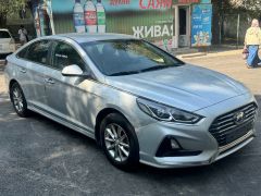 Photo of the vehicle Hyundai Sonata