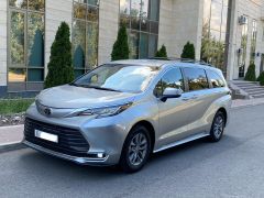 Фото авто Toyota Sienna