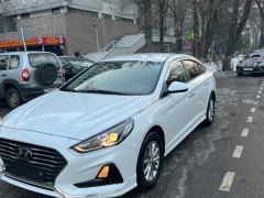 Photo of the vehicle Hyundai Sonata