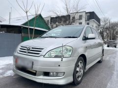 Photo of the vehicle Toyota Ipsum