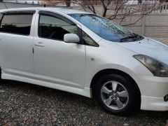 Фото авто Toyota Wish