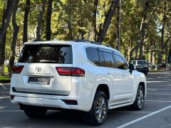 Photo of the vehicle Toyota Land Cruiser