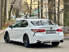 Сүрөт унаа Toyota Camry