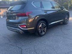 Photo of the vehicle Hyundai Santa Fe