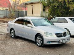 Фото авто Toyota Crown