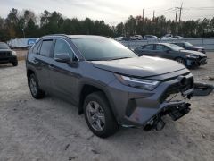 Photo of the vehicle Toyota RAV4