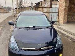 Фото авто Toyota Wish