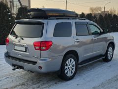 Сүрөт унаа Toyota Sequoia