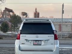 Photo of the vehicle Lexus GX