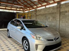 Сүрөт унаа Toyota Prius