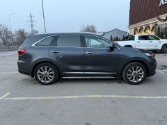 Сүрөт унаа Kia Sorento