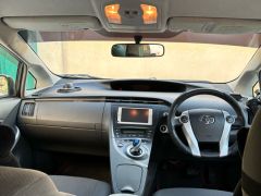 Сүрөт унаа Toyota Prius