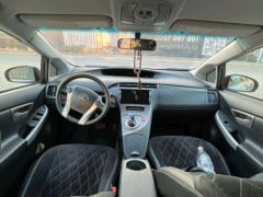 Сүрөт унаа Toyota Prius