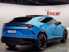 Фото авто Lamborghini Urus