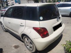 Сүрөт унаа Toyota Ist