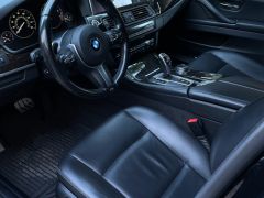 Photo of the vehicle BMW 5 Series