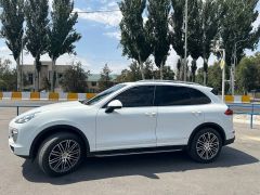 Сүрөт унаа Porsche Cayenne