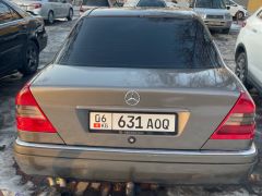 Сүрөт унаа Mercedes-Benz C-Класс