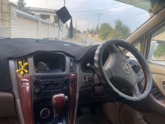 Фото авто Toyota Harrier