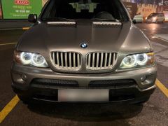 Photo of the vehicle BMW X5