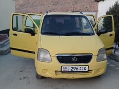 Фото авто Suzuki Wagon R+