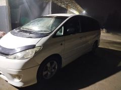 Фото авто Toyota Estima