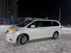 Сүрөт унаа Toyota Sienna