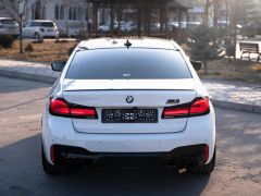 Сүрөт унаа BMW M5