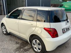 Фото авто Toyota Ist