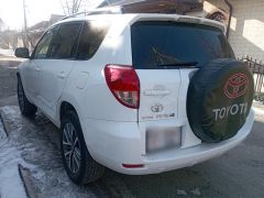 Сүрөт унаа Toyota RAV4