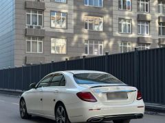 Сүрөт унаа Mercedes-Benz E-Класс