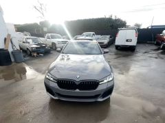 Photo of the vehicle BMW 5 Series