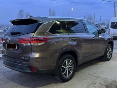 Сүрөт унаа Toyota Highlander