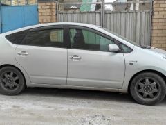 Фото авто Toyota Prius