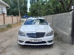 Сүрөт унаа Mercedes-Benz S-Класс