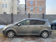 Фото авто Toyota Corolla Verso