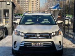 Сүрөт унаа Toyota Highlander